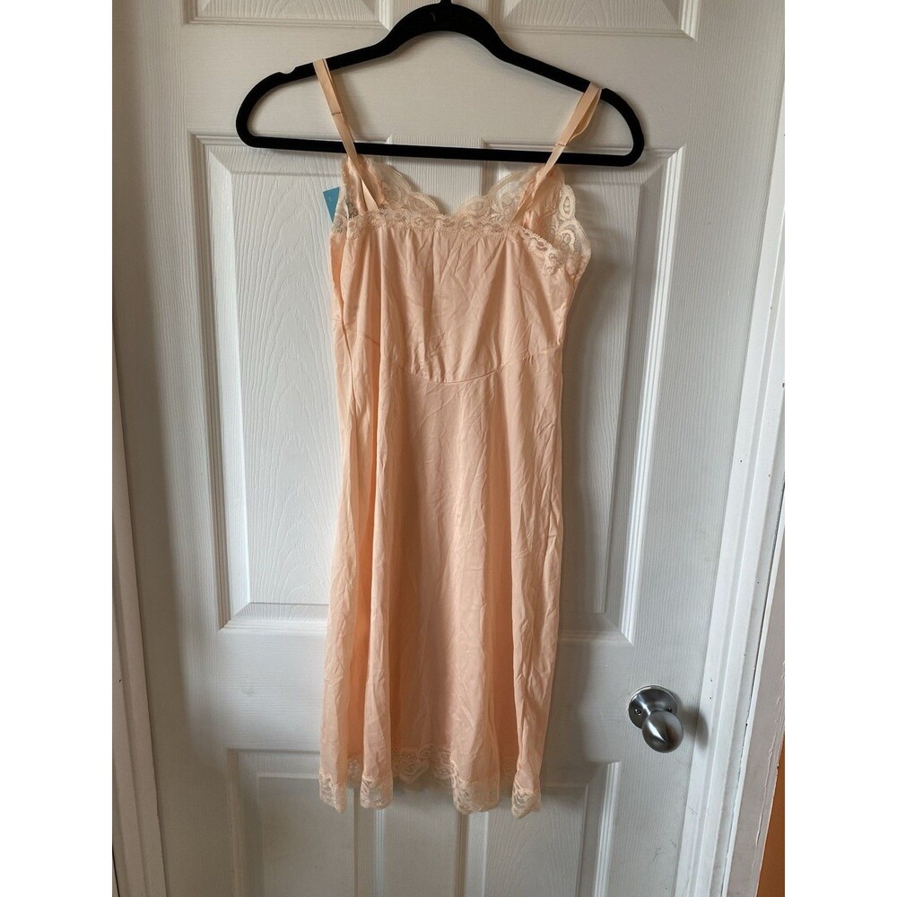 Kayser Vintage Nightgown NWT Women’s Size 32 Pink Peach Floral Lace Nightie - Picture 5 of 10